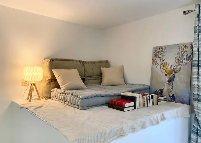 INSTANT FLEURY: maison de caractère, jardin secret